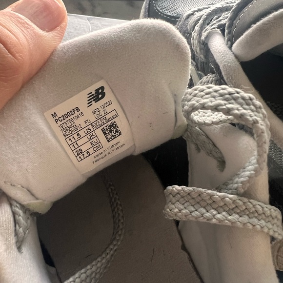 Toddler New Balance sneakers - Picture 6 of 6